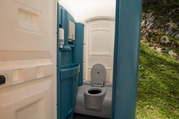 Portable Toilet Options We Offer in Glenns Ferry, ID